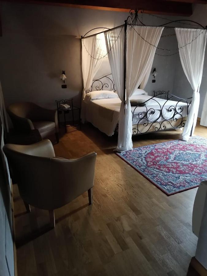 Relais Castrum 4*